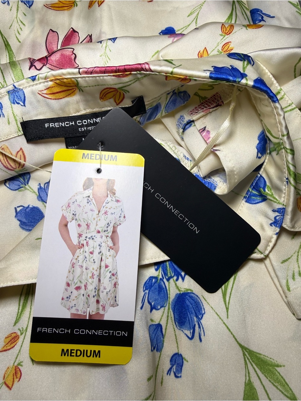 French Connection Women's Short Shirt Cream Floral Buckle Belt Dress Size M NWT - Picture 8 of 11